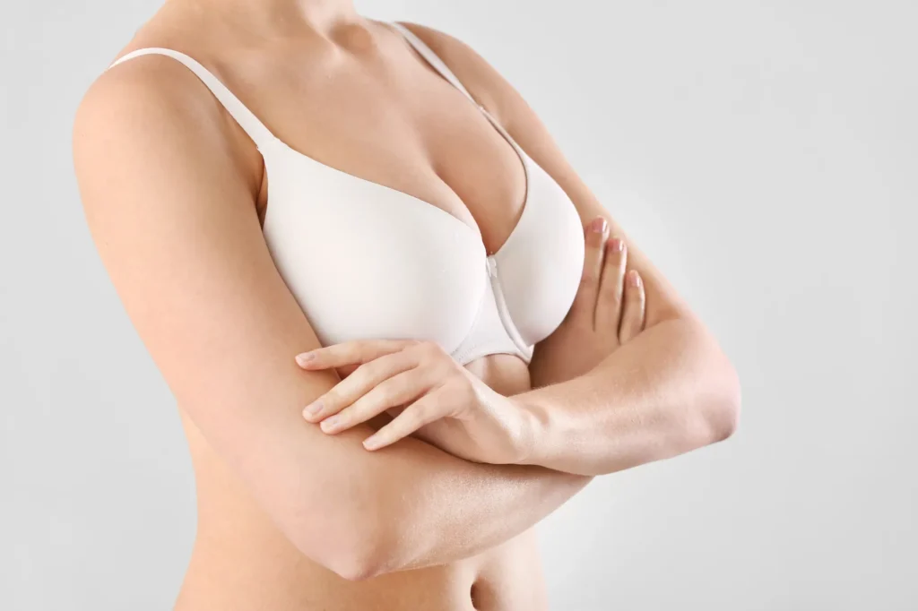 safe breast lift surgery Lahore