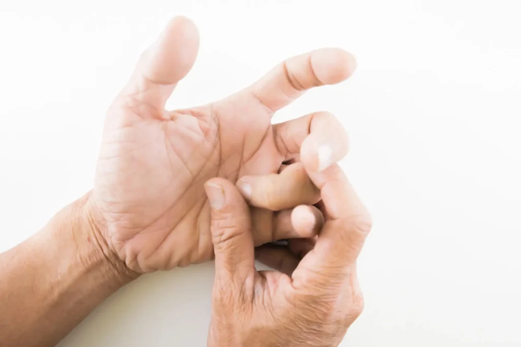 hand injury treatment Pakistan